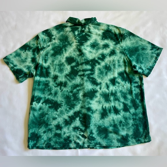 Smiley x H&M Men’s Button Up Shirt Green Tie Dye Size XL. - Picture 6 of 6